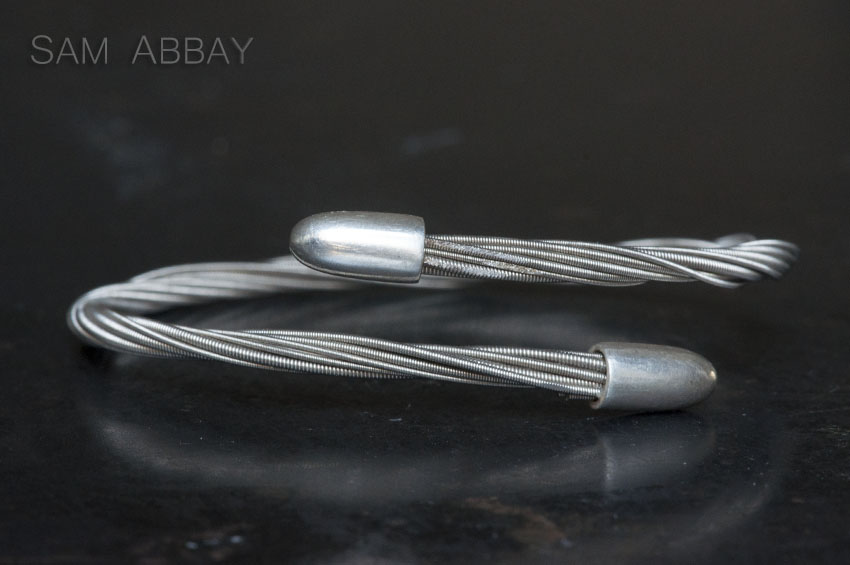 electric guitar string bracelet